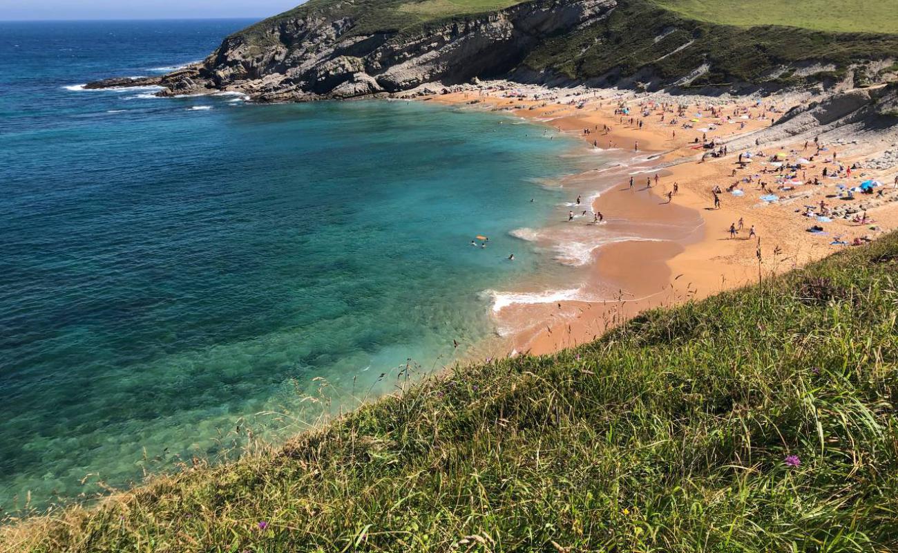Playa de Tagle'in fotoğrafı açık bej kum yüzey ile