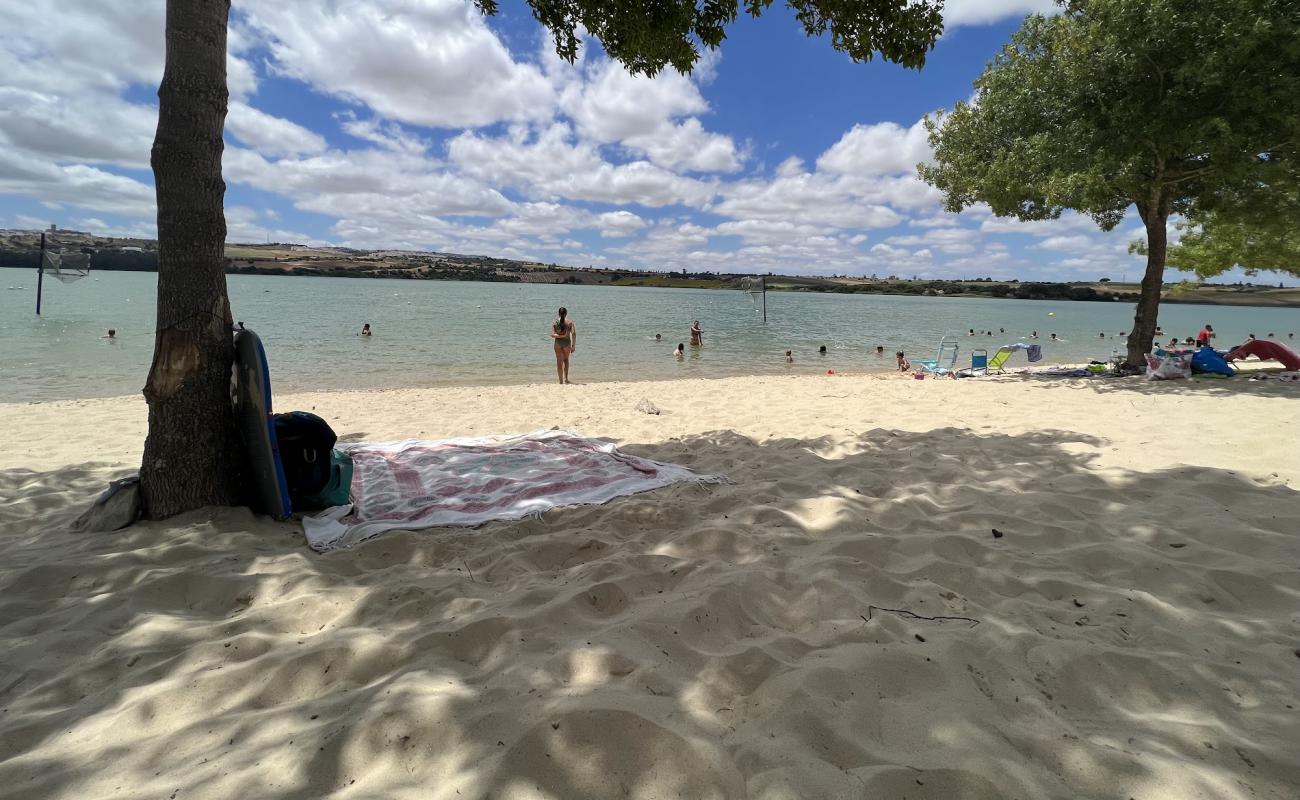 Playa de Arcos'in fotoğrafı parlak kum yüzey ile