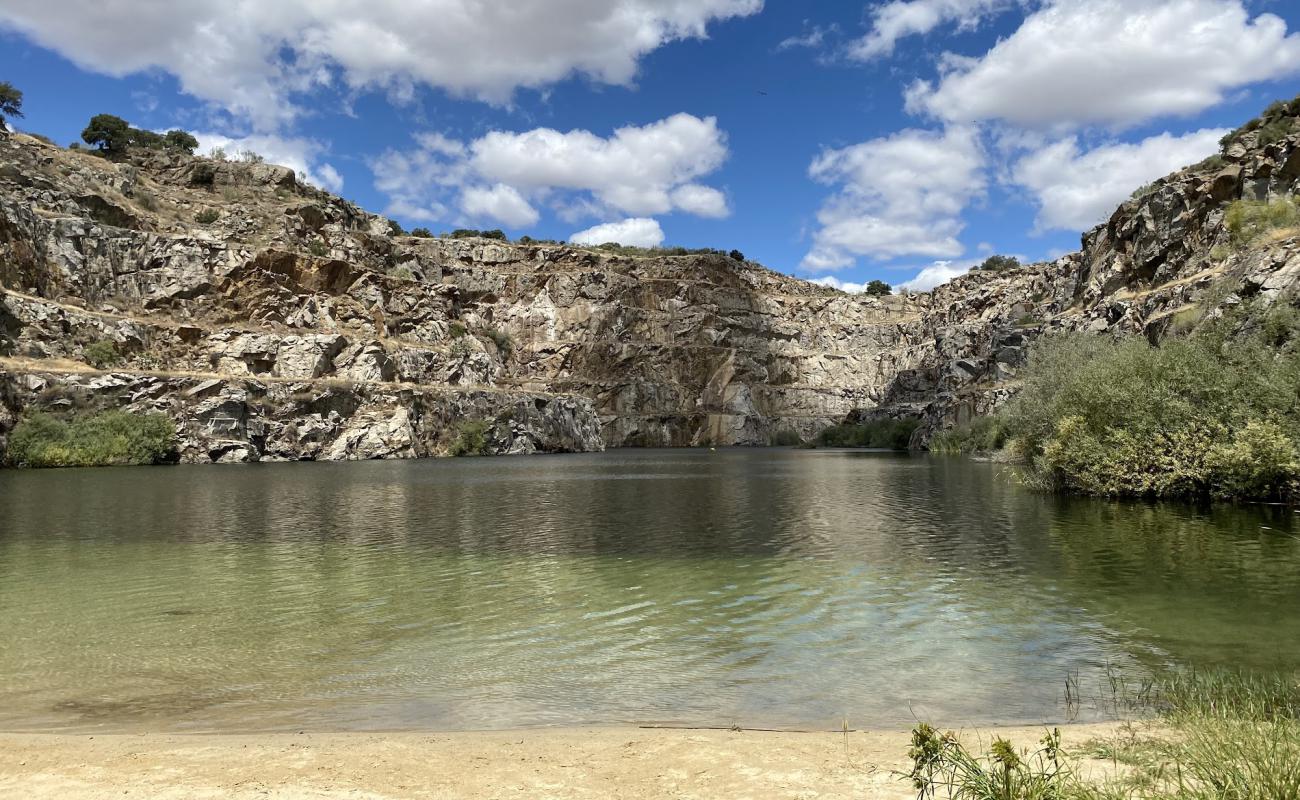 Piscina Natural La Cantera'in fotoğrafı açık bej kum yüzey ile