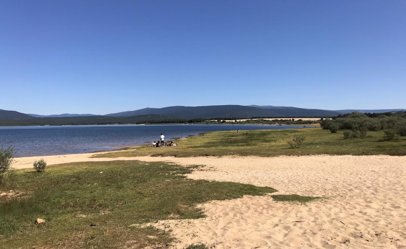 Playa Pena Gamella'in fotoğrafı parlak kum yüzey ile