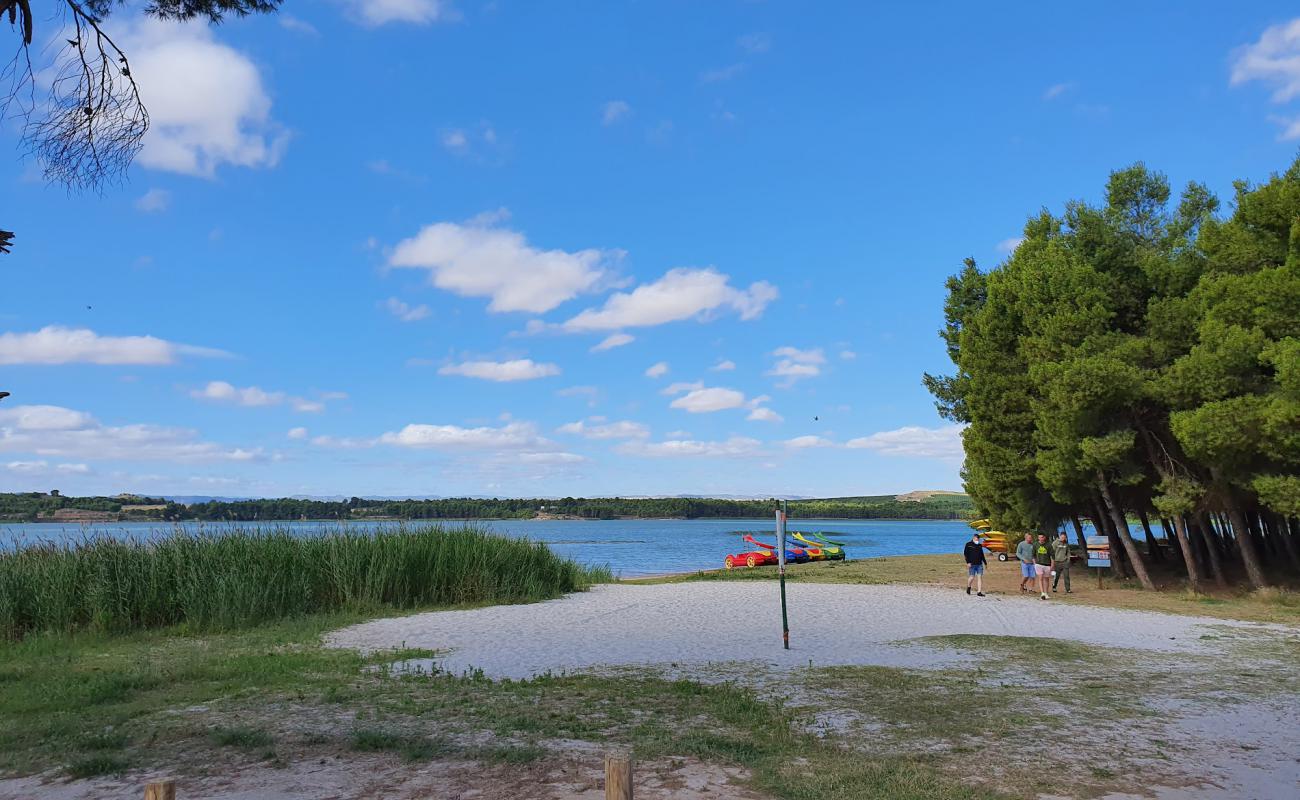 Camping Alcaniz'in fotoğrafı çim yüzey ile