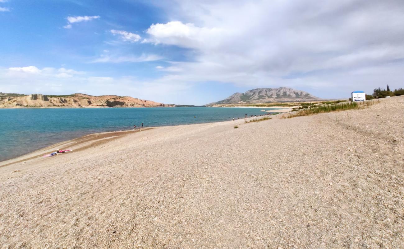 Playa De Freila'in fotoğrafı gri kum ve çakıl yüzey ile