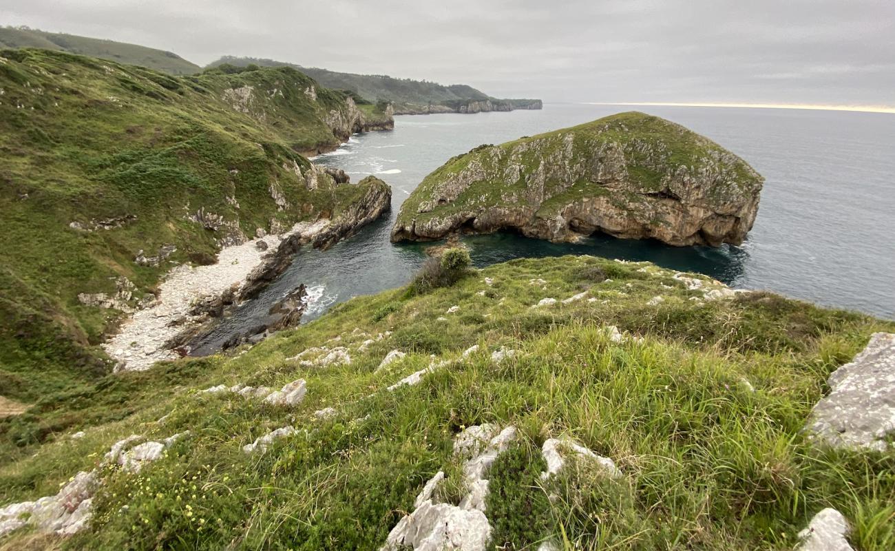 Playa de Pechon'in fotoğrafı kayalık arazi yüzey ile