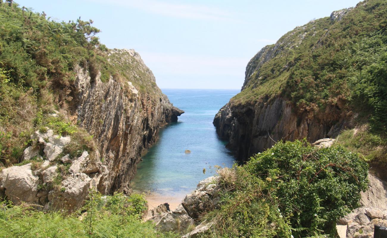 Playa De La Canal'in fotoğrafı açık bej kum yüzey ile