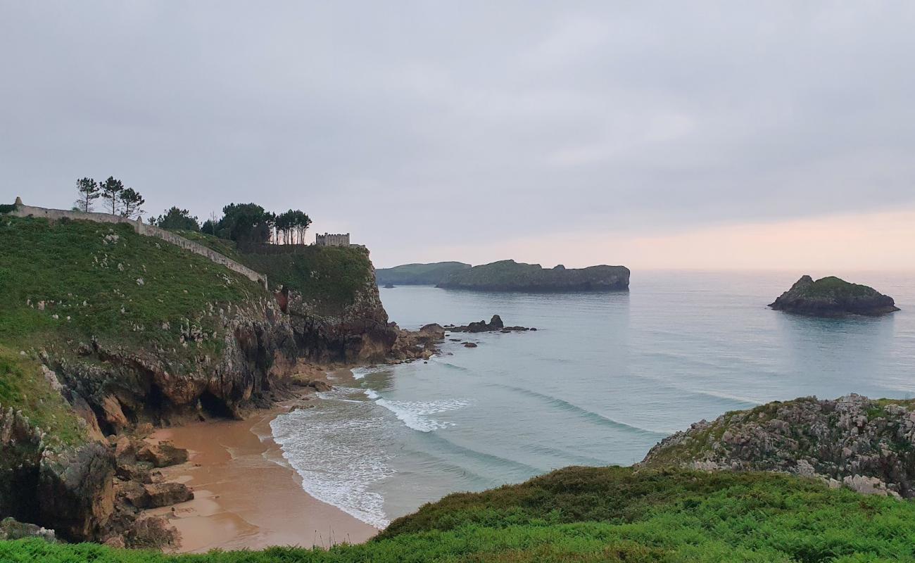 Playa de La Nixon'in fotoğrafı parlak kum yüzey ile