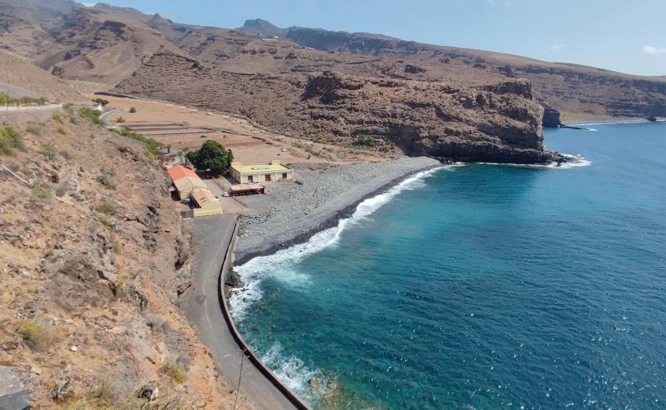 Playa de Tapachuga'in fotoğrafı gri çakıl taşı yüzey ile