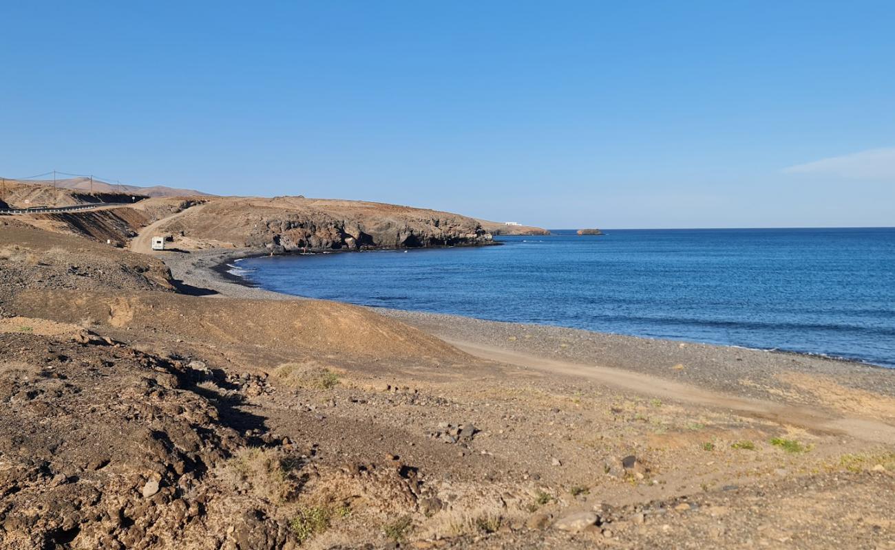 Playa Laja del Corral'in fotoğrafı taşlar yüzey ile