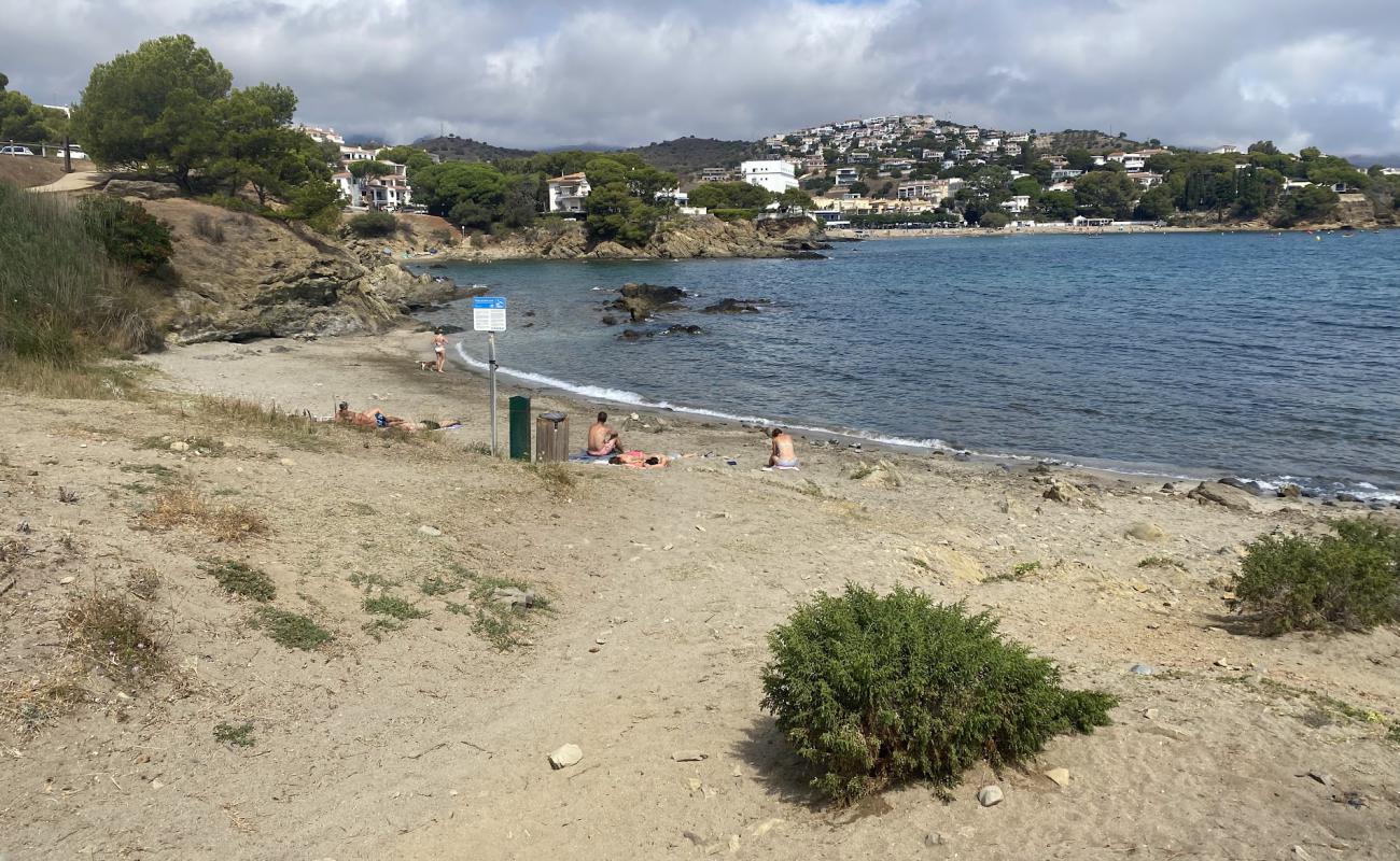 Platja Sant Jordi'in fotoğrafı açık bej kum yüzey ile