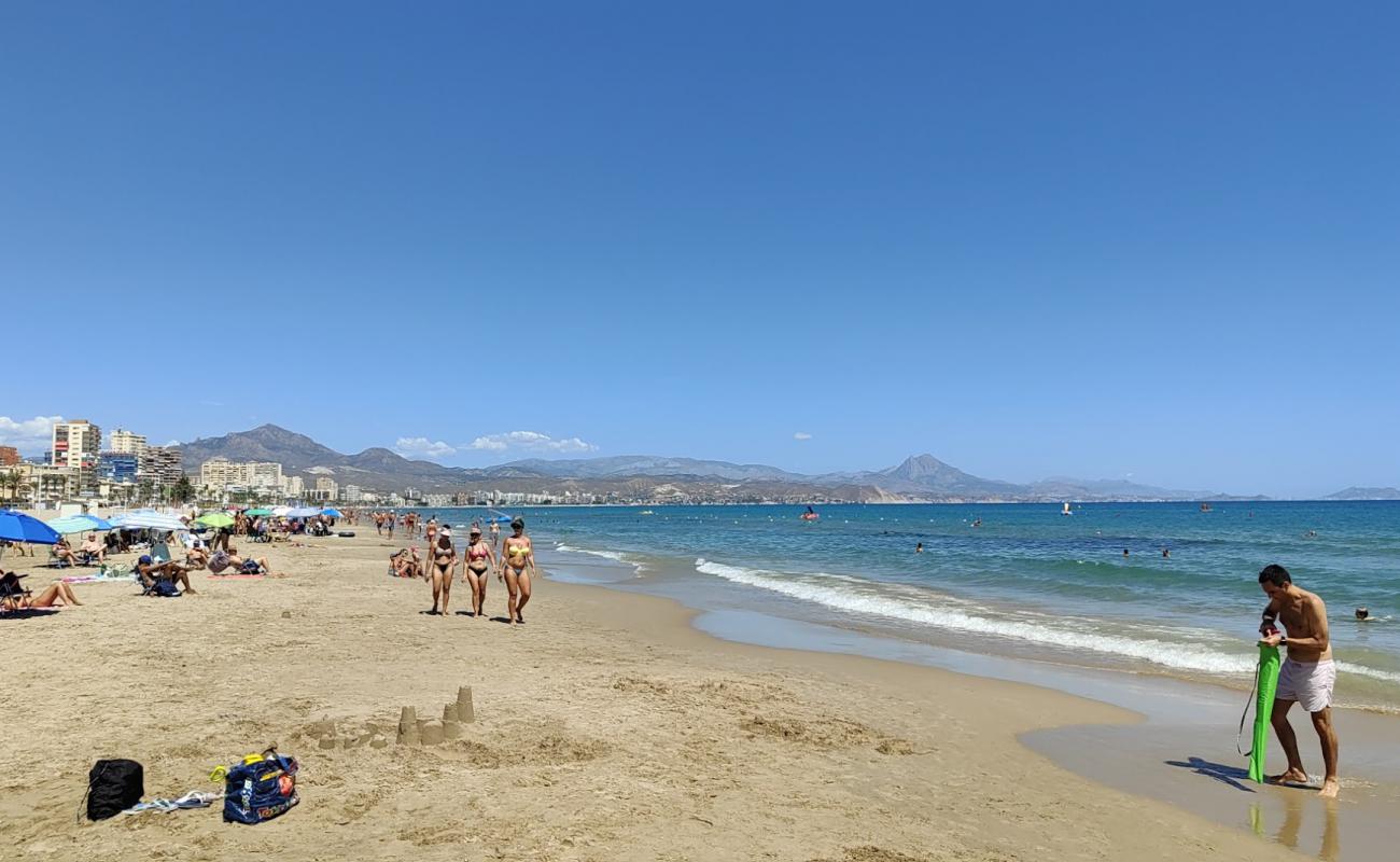 San Juan Playa'in fotoğrafı parlak kum yüzey ile