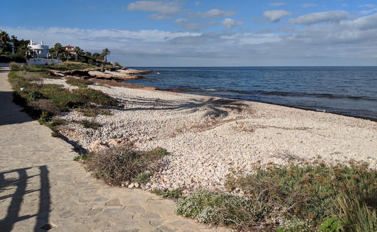 Platja del Trampoli'in fotoğrafı taşlar yüzey ile