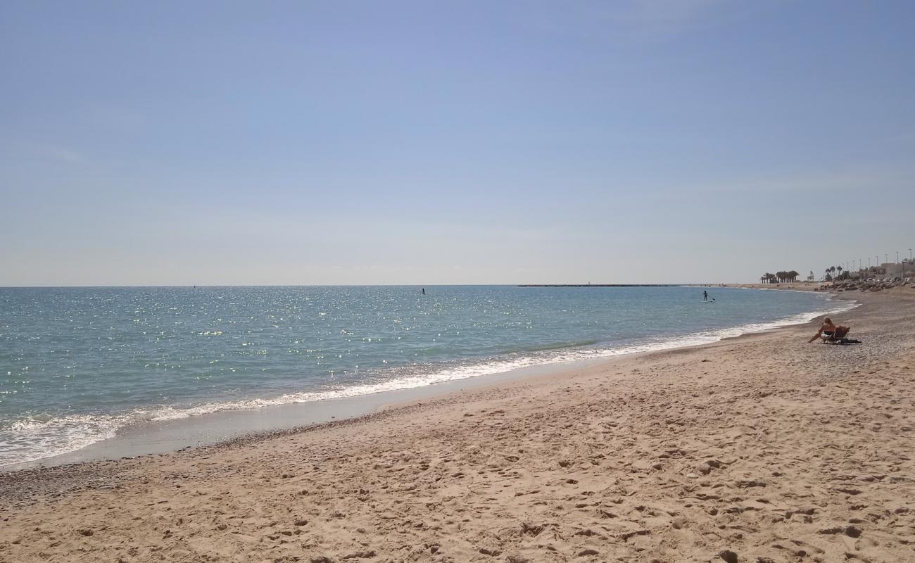 Playa Almazora'in fotoğrafı açık bej kum yüzey ile