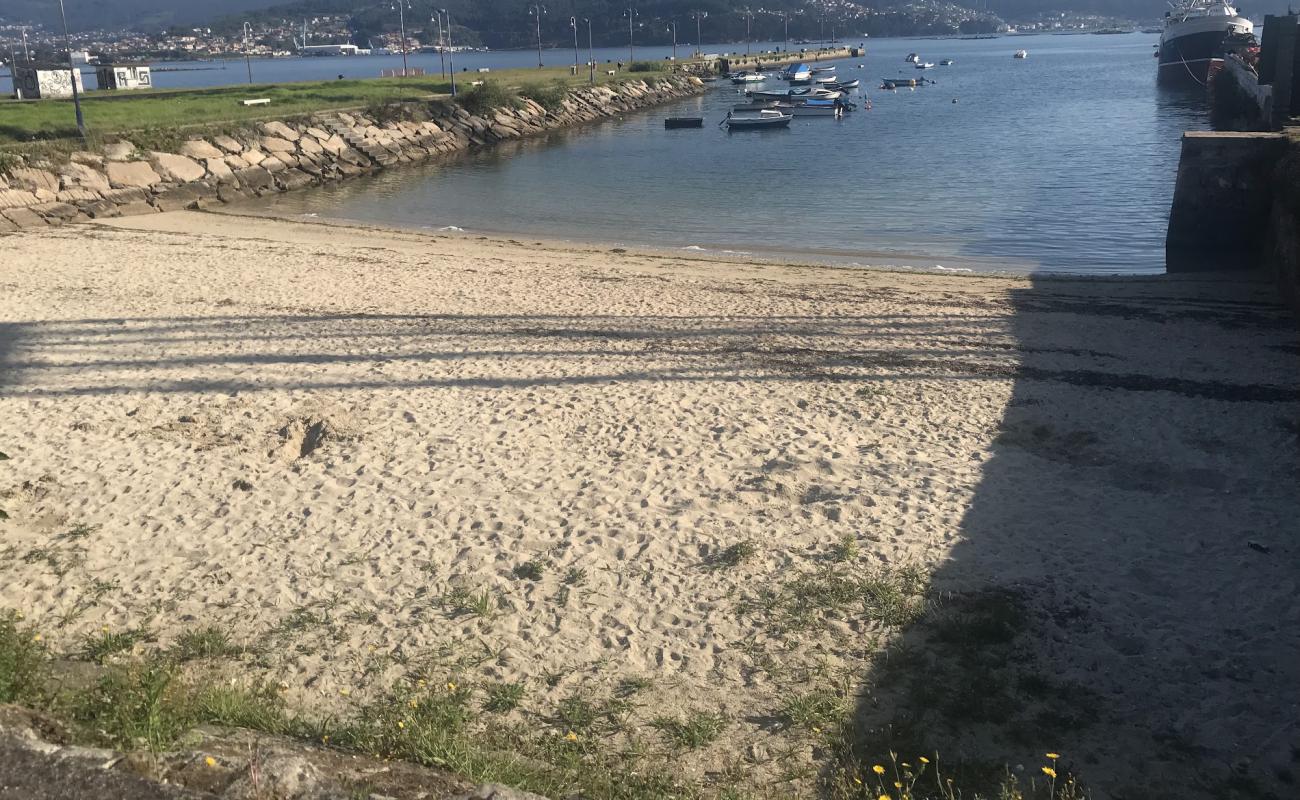 Praia de Rios de Dentro'in fotoğrafı açık bej kum yüzey ile