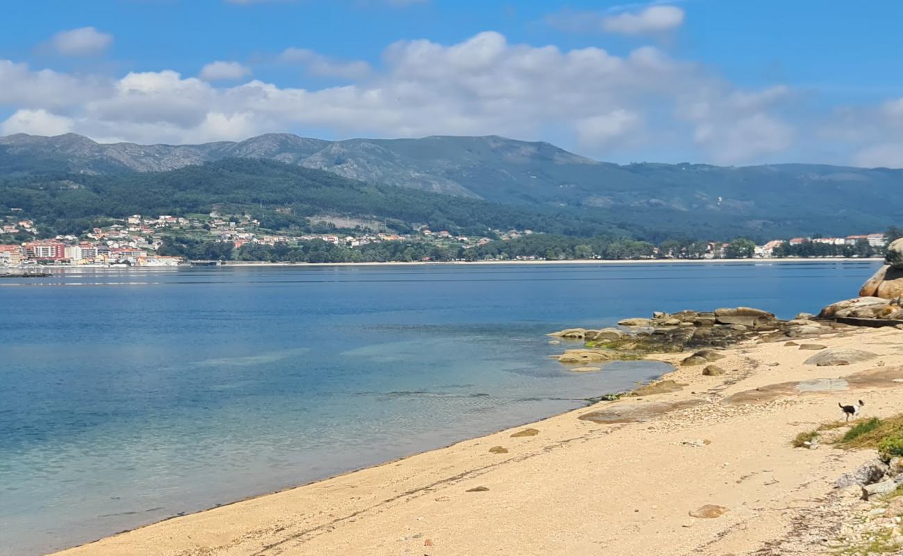 Playa Esteiro, Boiro'in fotoğrafı parlak kum yüzey ile