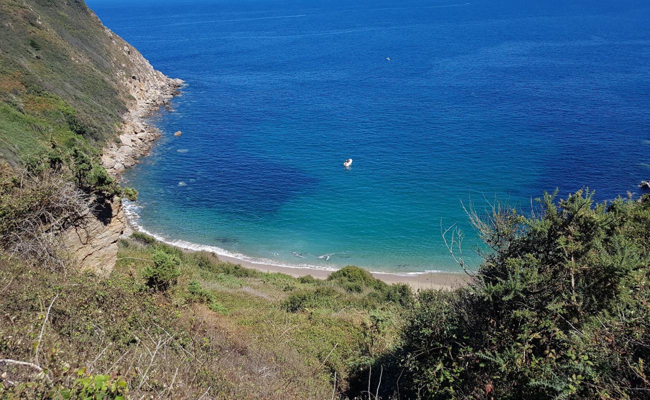 Praia Toxido'in fotoğrafı parlak kum yüzey ile