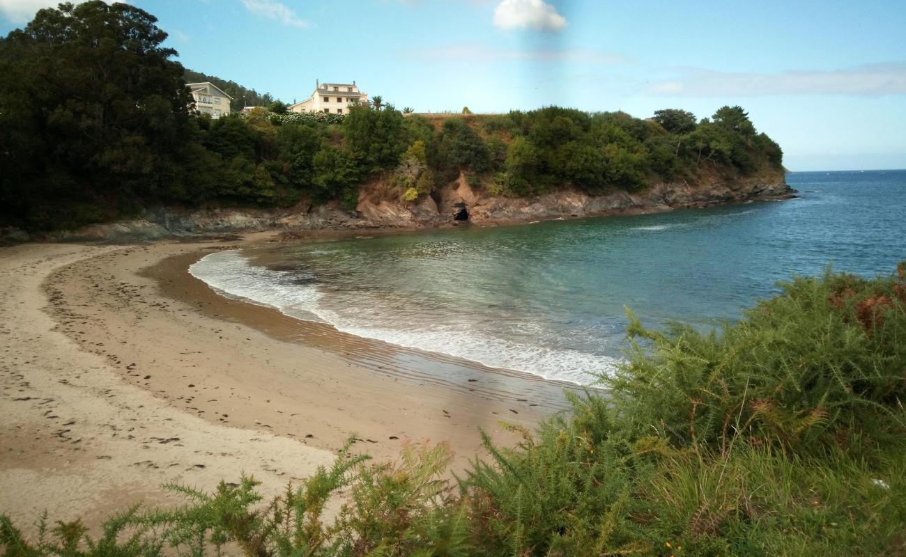 Praia de Seiramar'in fotoğrafı açık bej kum yüzey ile