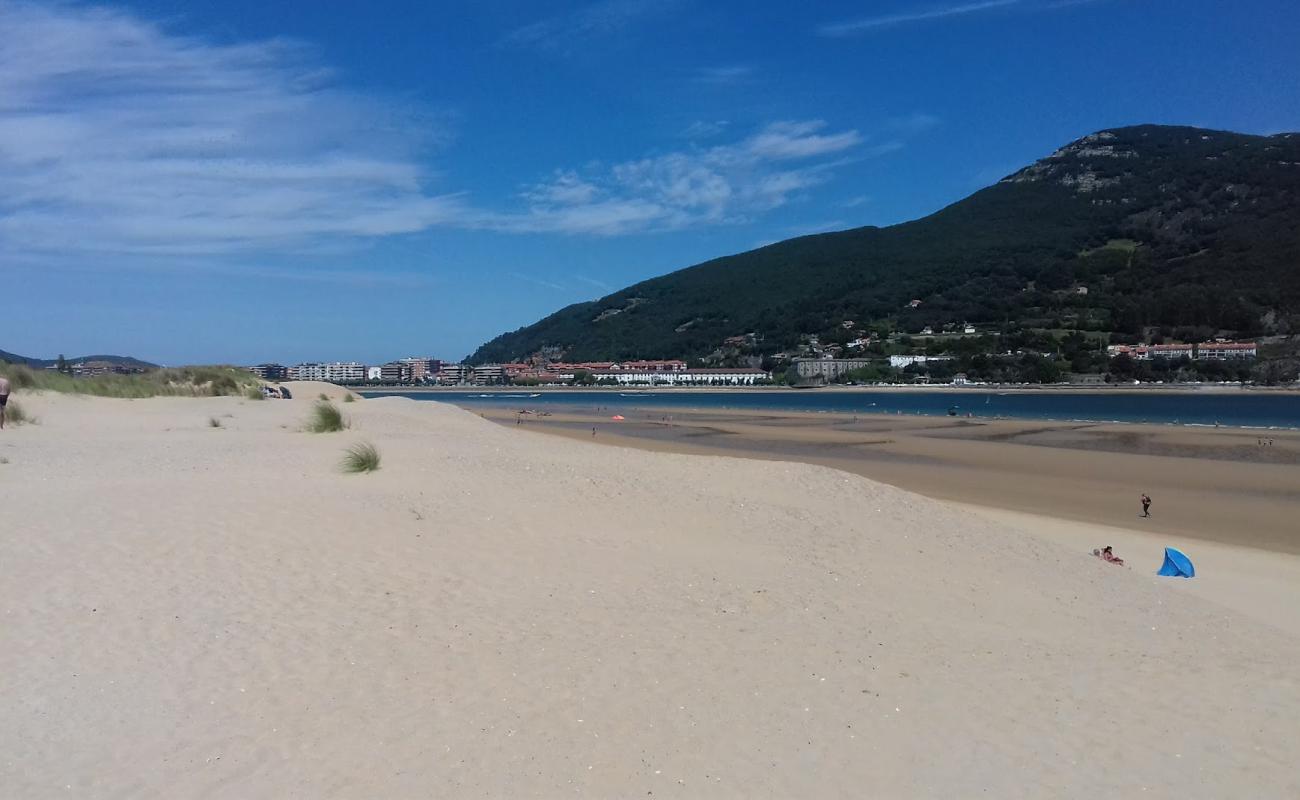 Playa del Regaton'in fotoğrafı açık bej kum yüzey ile