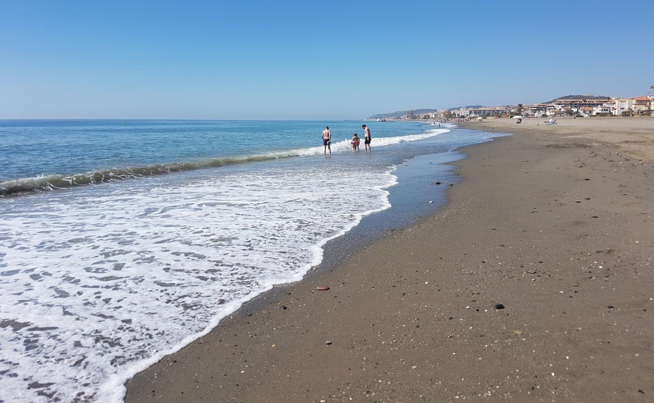 Playa Ancha'in fotoğrafı açık bej kum yüzey ile