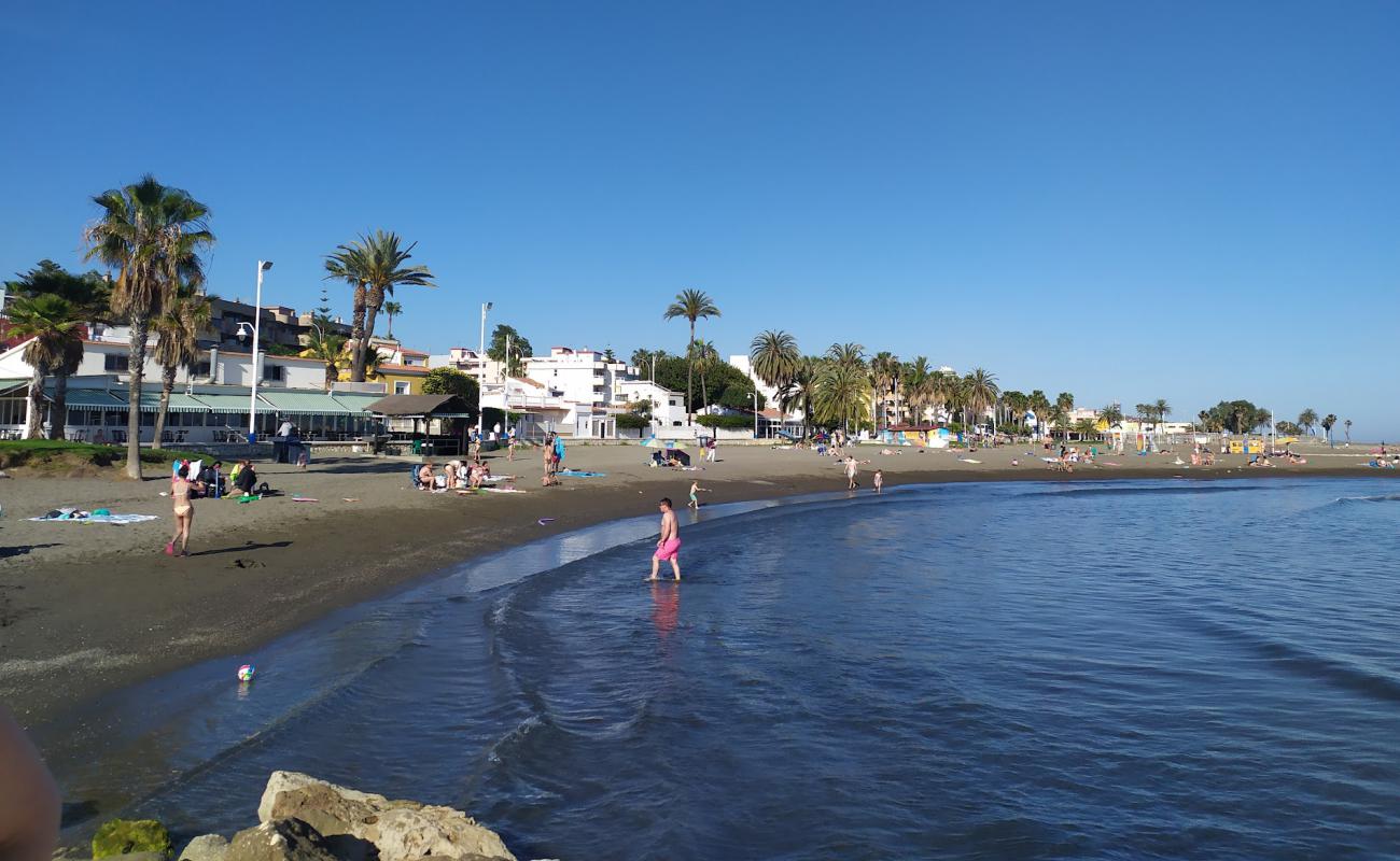 Playa de las Acacias'in fotoğrafı gri kum ve çakıllar yüzey ile