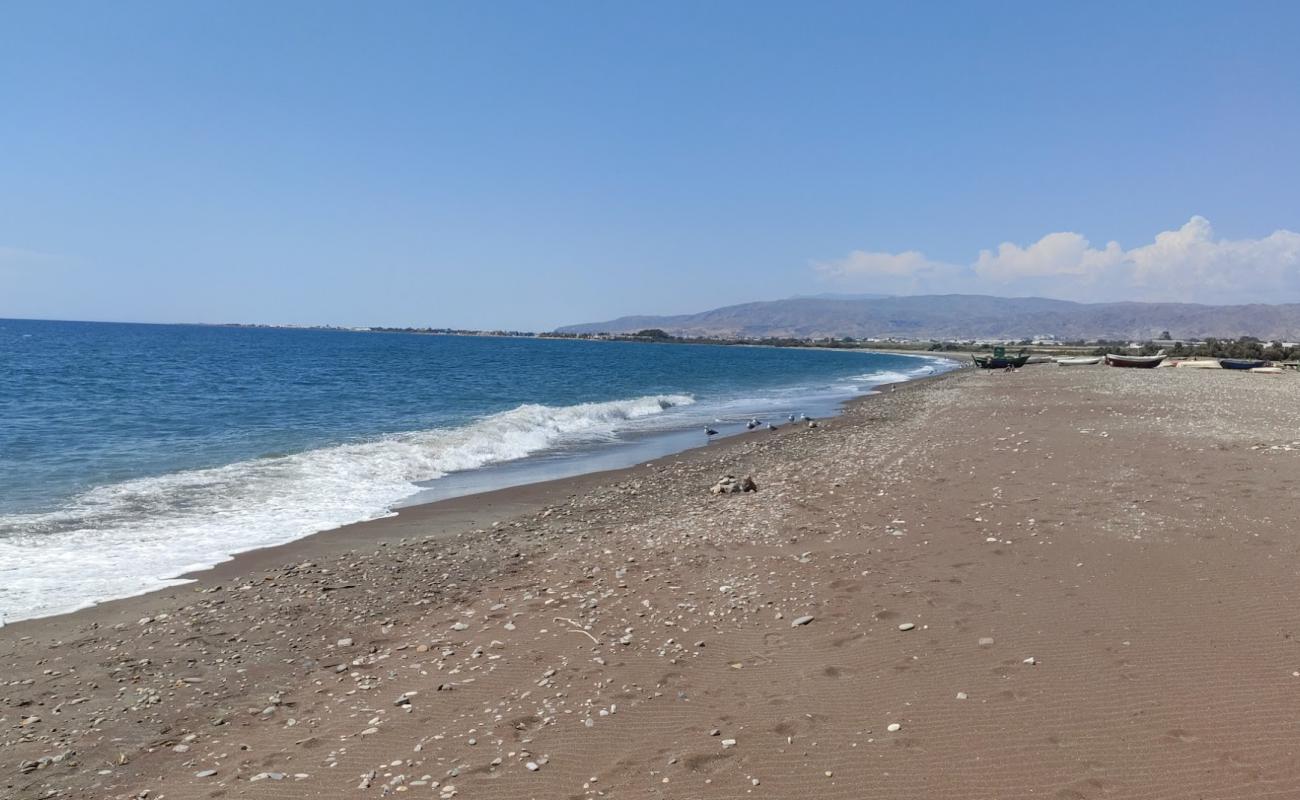 Playa Del Perdigal'in fotoğrafı gri kum ve çakıllar yüzey ile