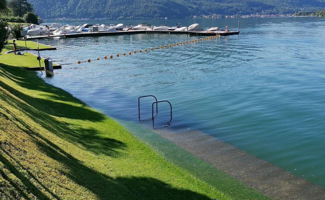 Lido Luzern Plajı'in fotoğrafı açık bej kum yüzey ile