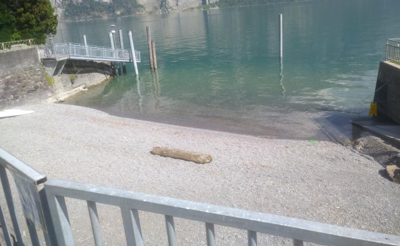 Muhlehorn Strand'in fotoğrafı gri ince çakıl taş yüzey ile