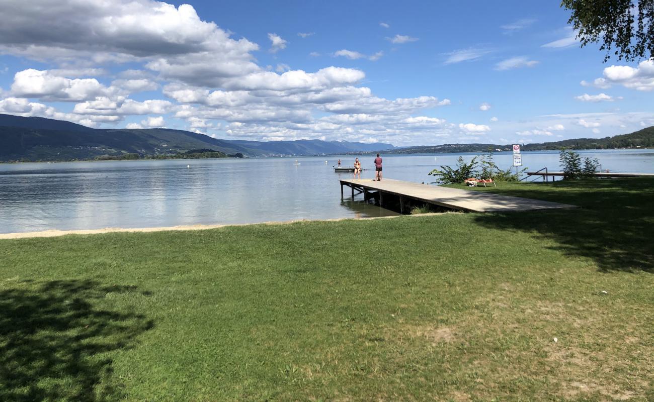 Vinelz Strand'in fotoğrafı açık bej kum yüzey ile