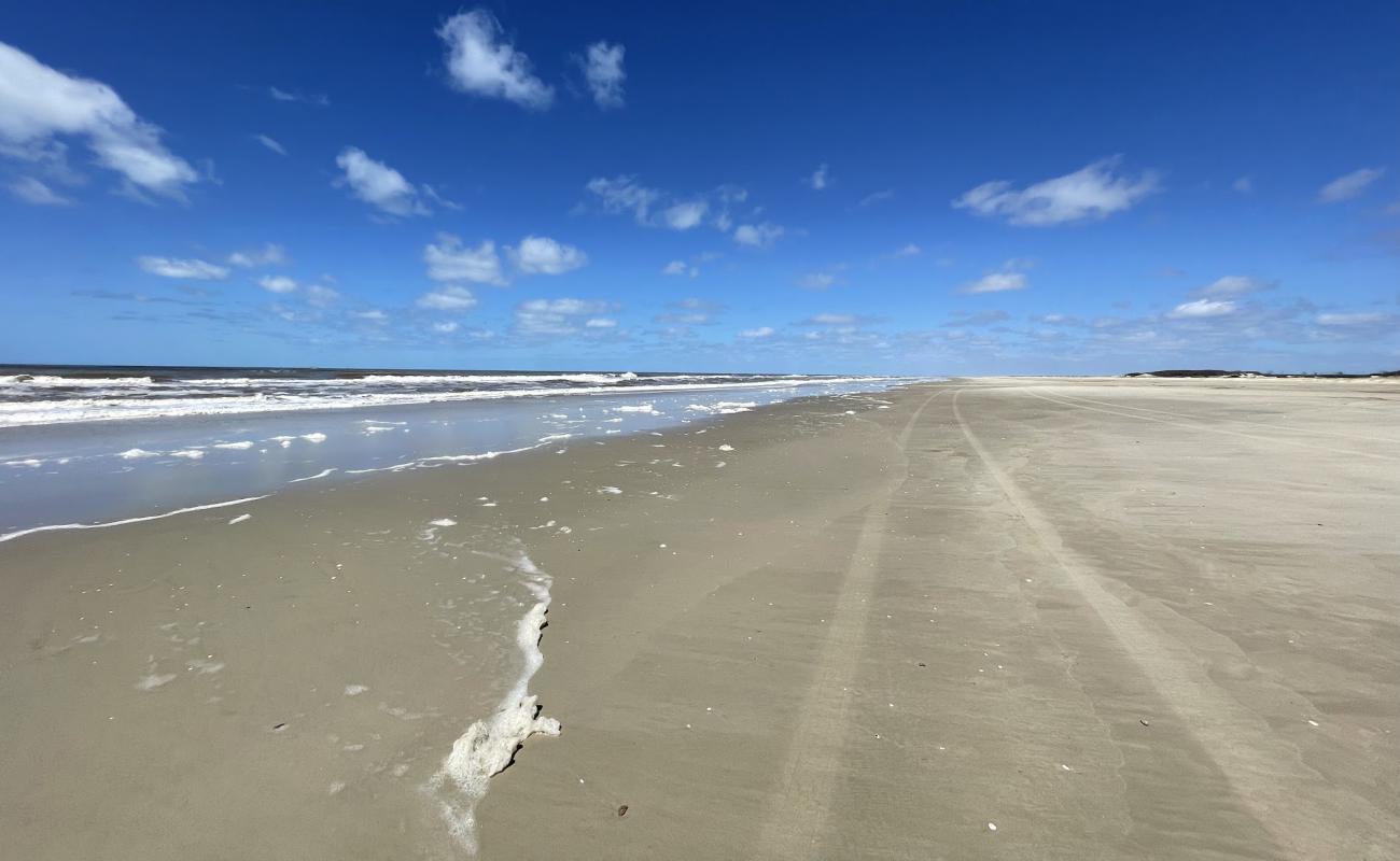 Barra do Estreito Plajı'in fotoğrafı açık bej kum yüzey ile