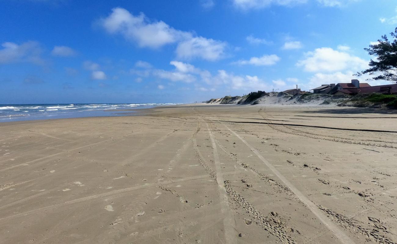 Praia de Remanso'in fotoğrafı i̇nce bej kum yüzey ile