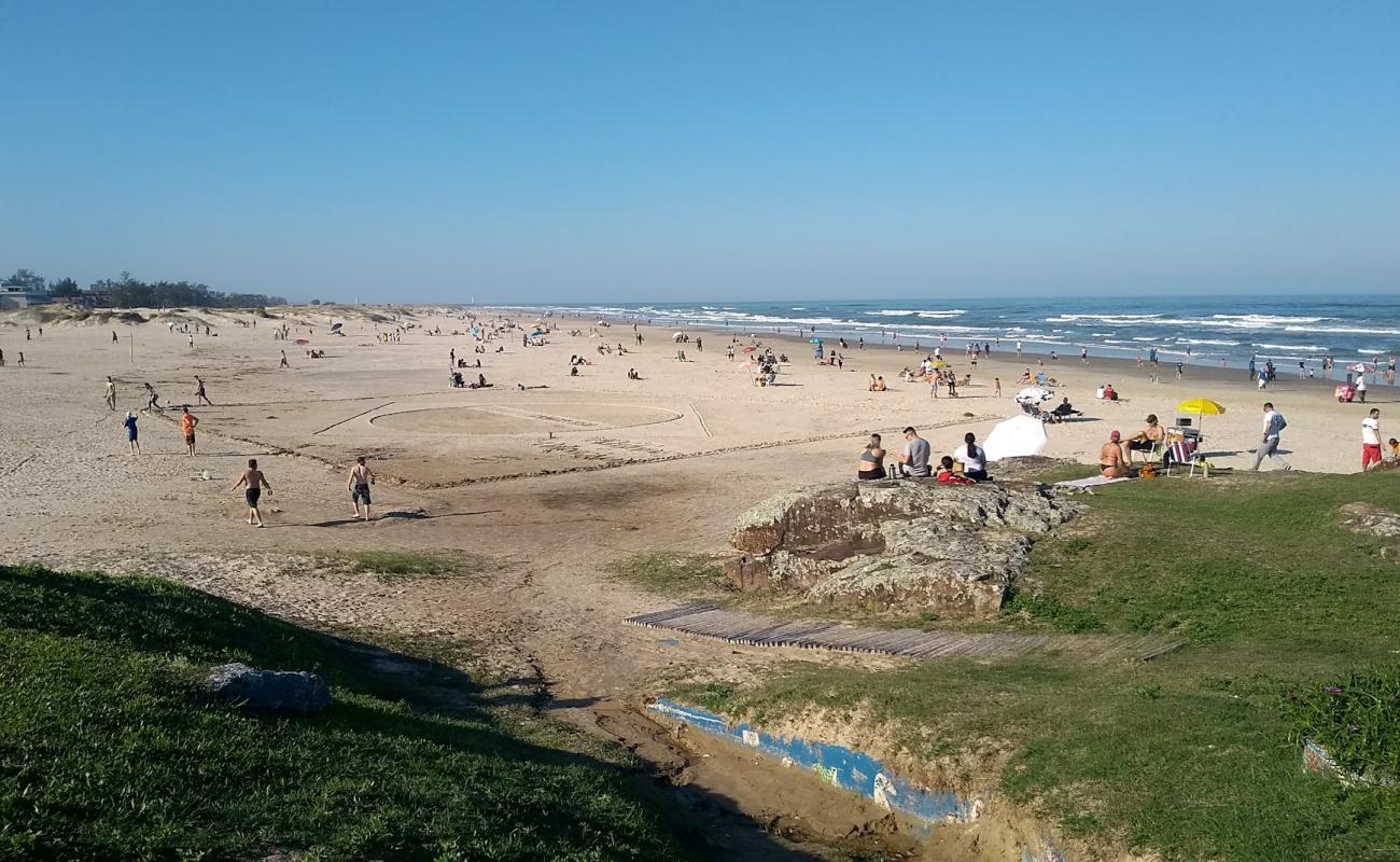 Praia Grande'in fotoğrafı i̇nce bej kum yüzey ile