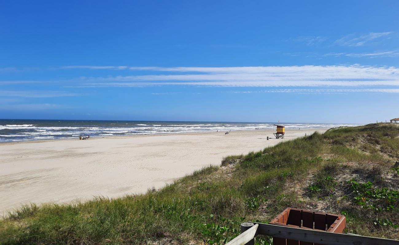 Praia de Balneario Gaivota'in fotoğrafı parlak ince kum yüzey ile