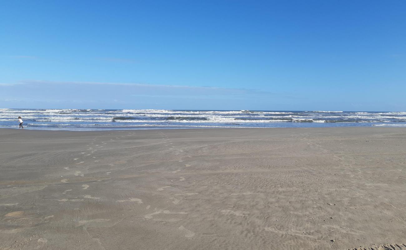 Praia Lagoinhas'in fotoğrafı i̇nce bej kum yüzey ile