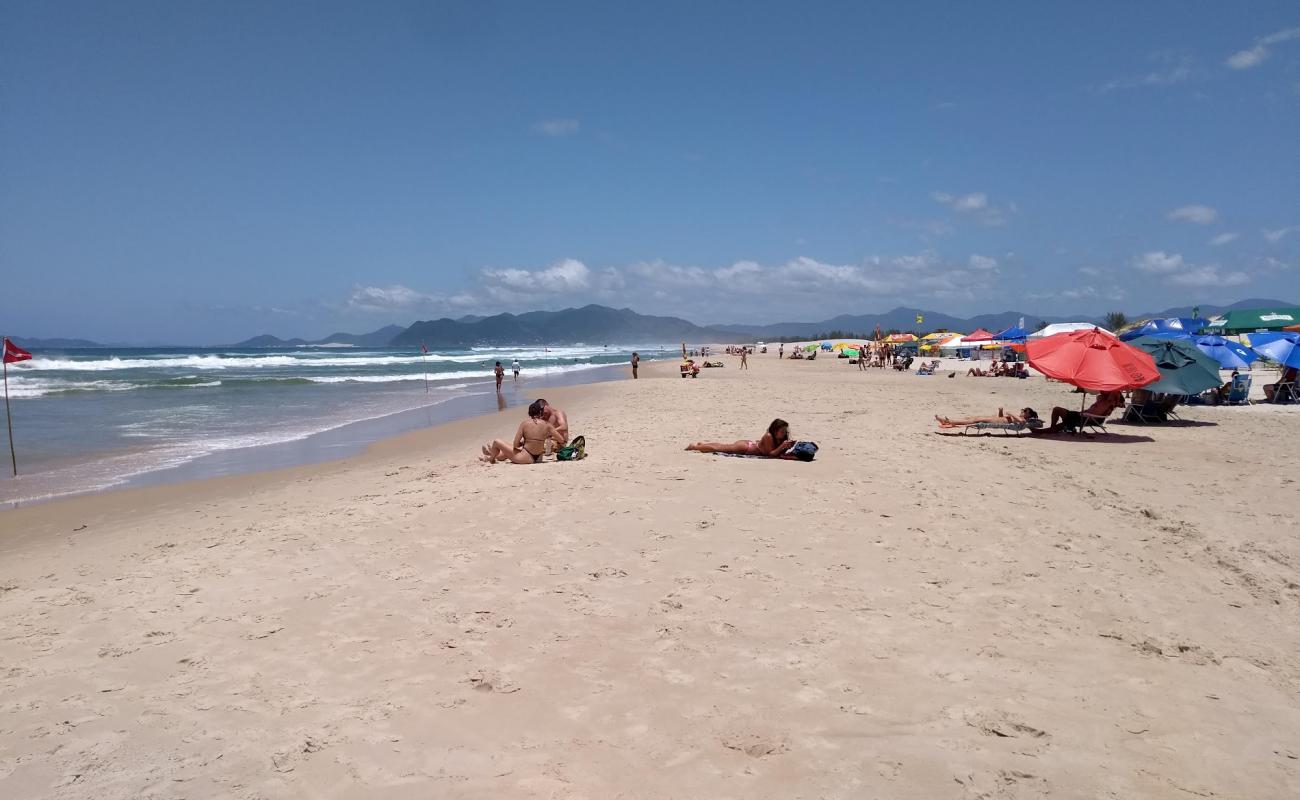 Praia da Guarda'in fotoğrafı i̇nce bej kum yüzey ile
