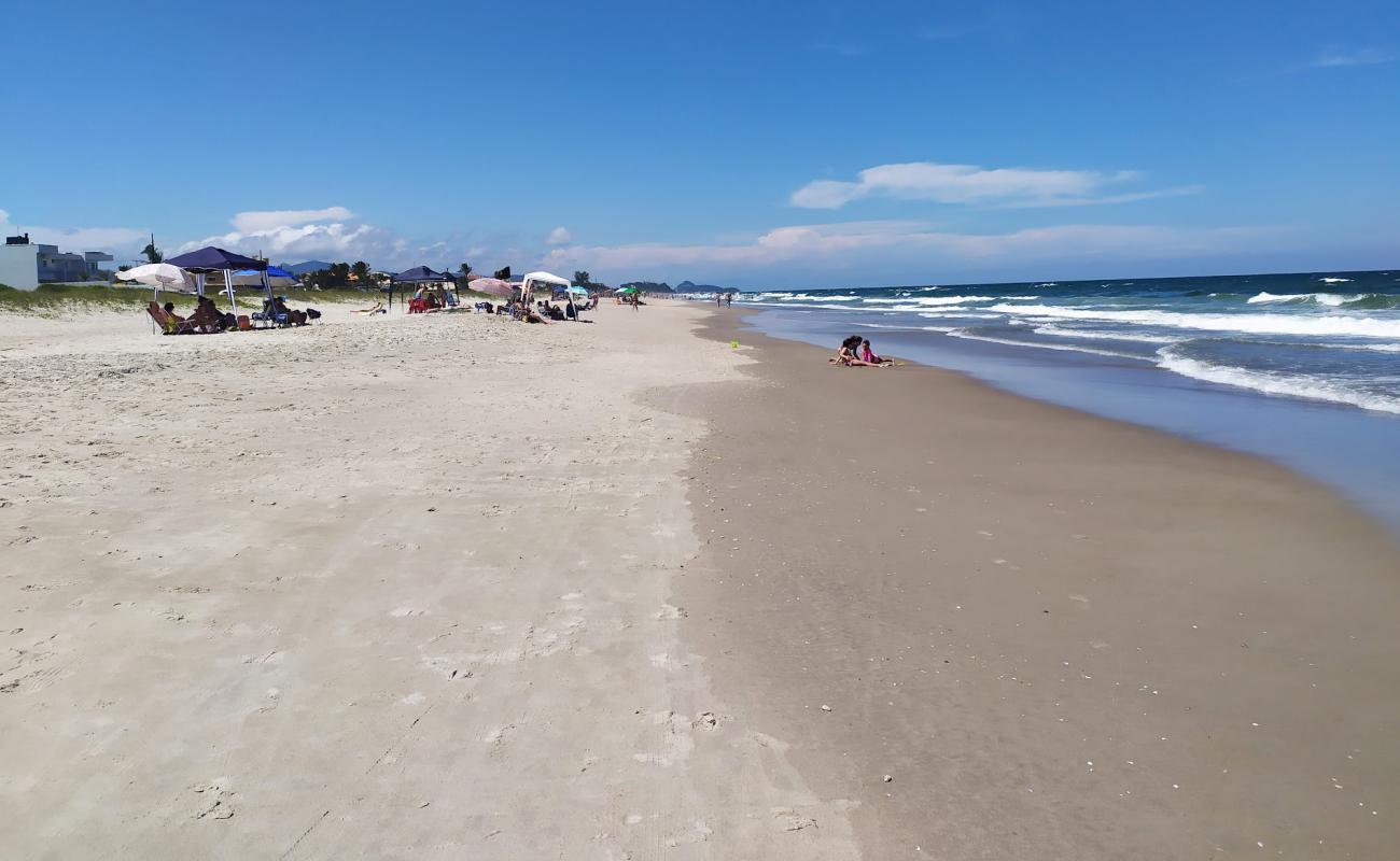 Figueira Plajı'in fotoğrafı i̇nce bej kum yüzey ile