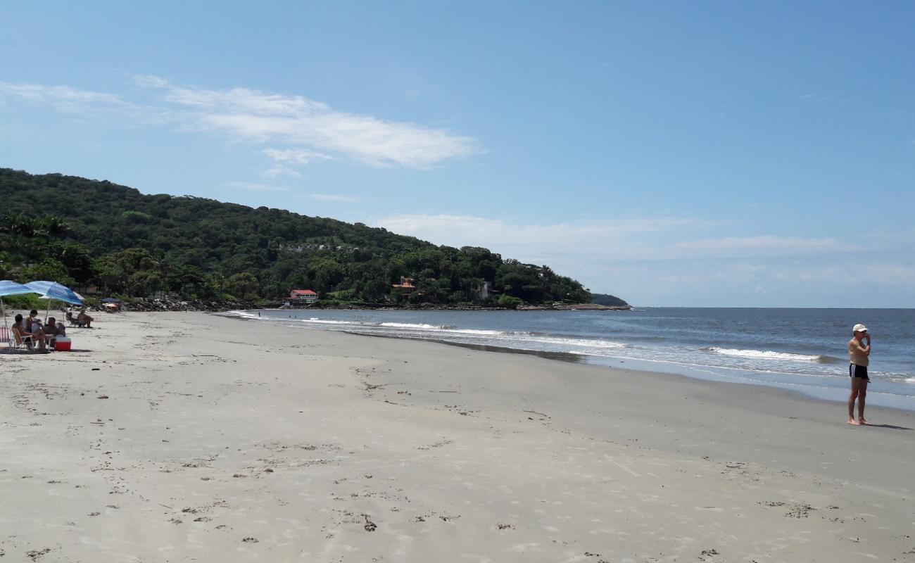 Praia Mansa dos Litorâneos'in fotoğrafı açık bej kum yüzey ile