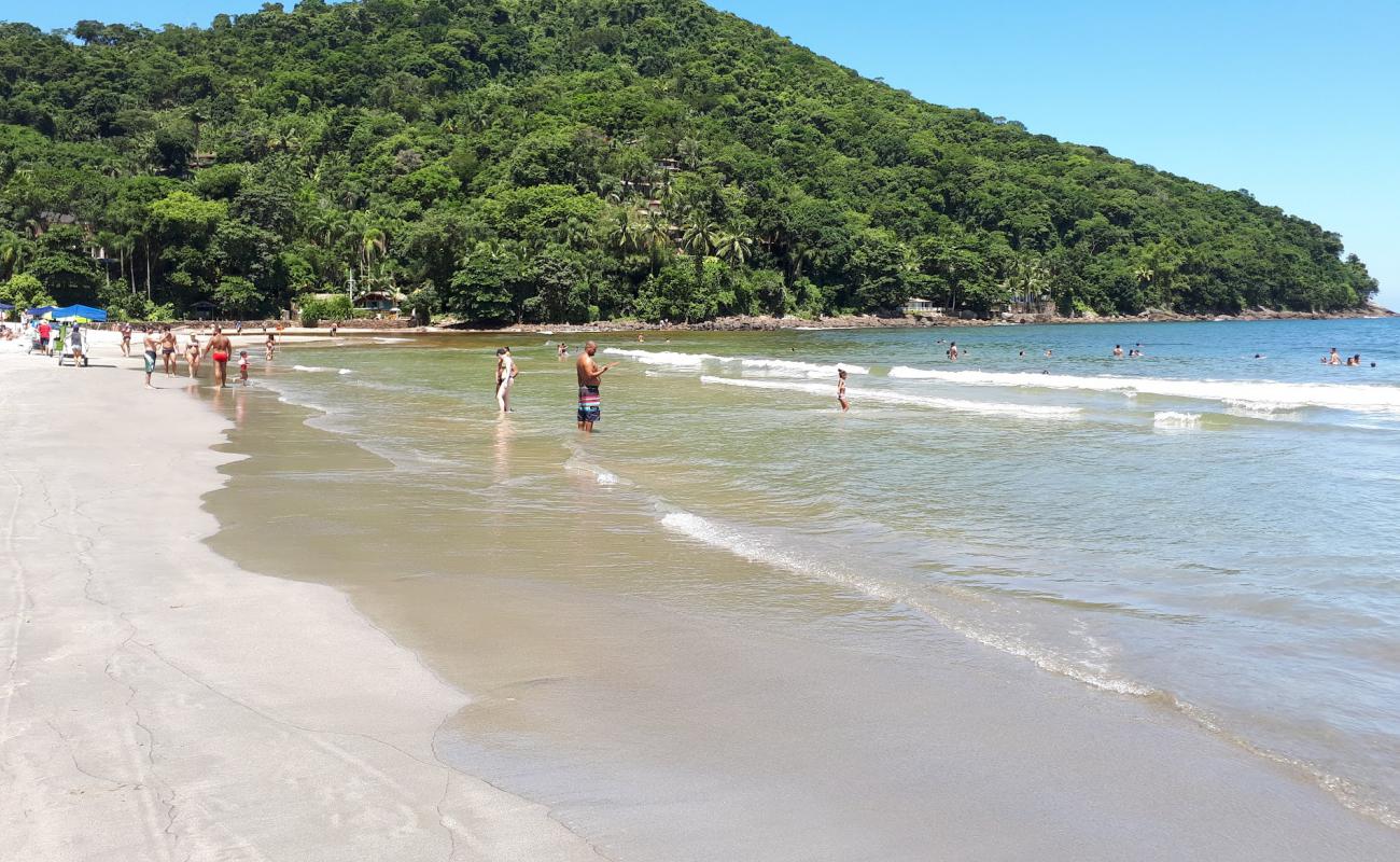 Da Barra Do Sahy Plajı'in fotoğrafı i̇nce bej kum yüzey ile