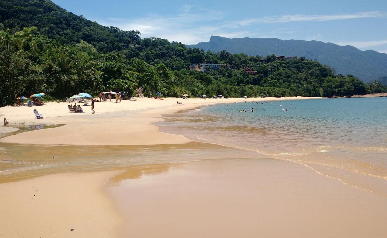Praia Vermelha'in fotoğrafı i̇nce bej kum yüzey ile