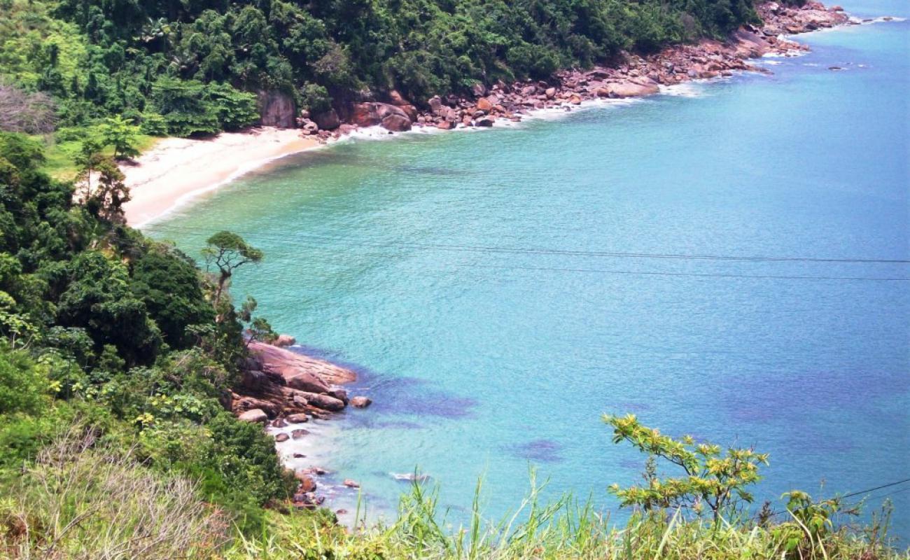 Praia do Meio'in fotoğrafı açık bej kum yüzey ile