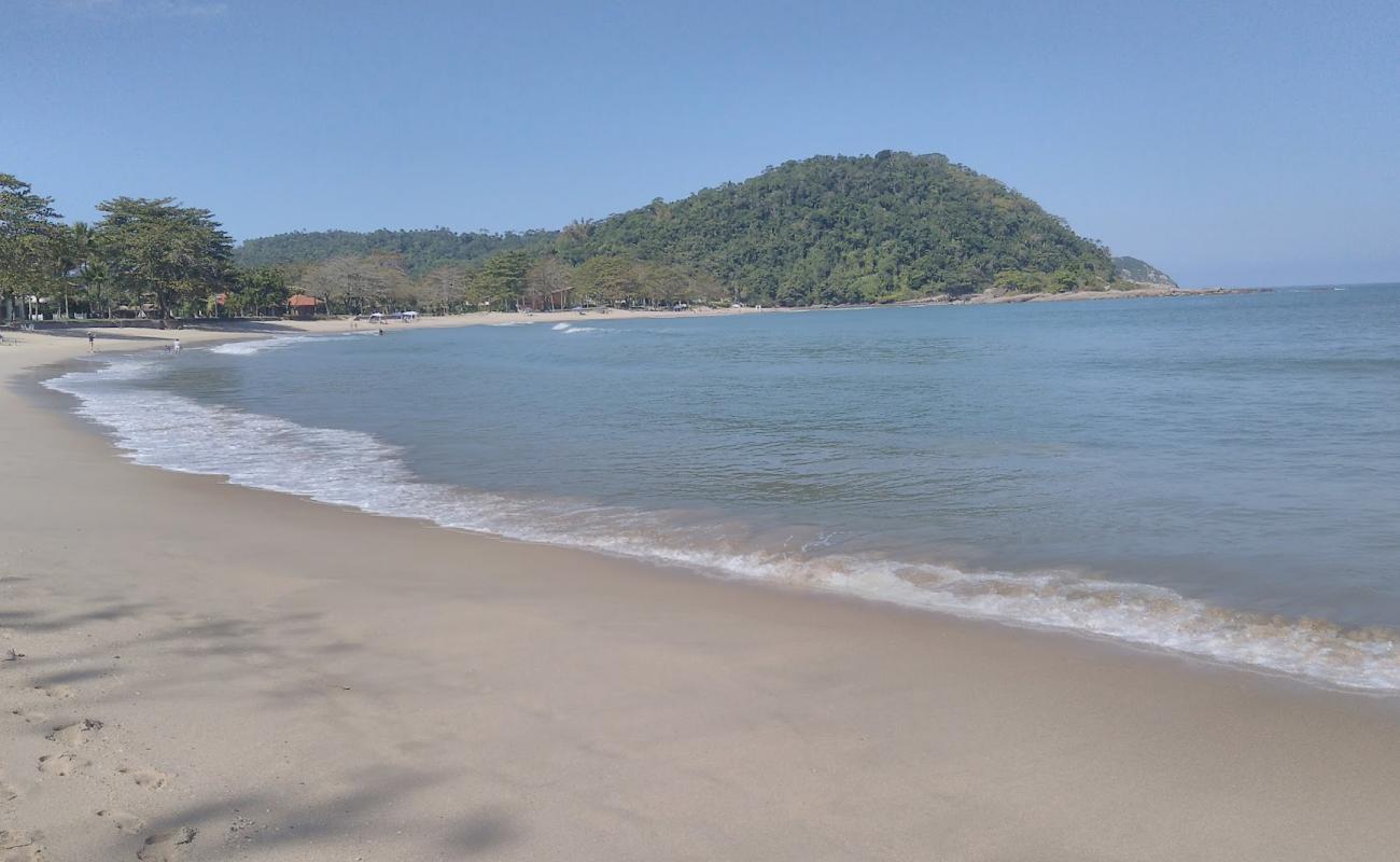 Praia da Fazenda'in fotoğrafı açık bej kum yüzey ile