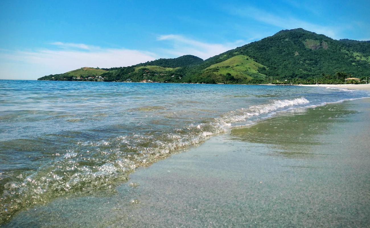 Maguaratiba Plajı'in fotoğrafı parlak kum yüzey ile