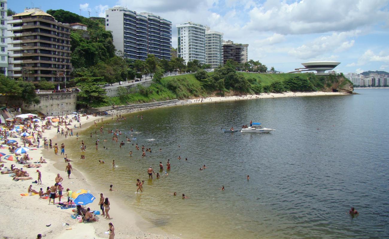Praia de Boa Viagem'in fotoğrafı açık bej kum yüzey ile