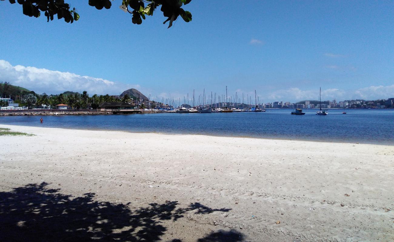 Praia da Areia Grossa'in fotoğrafı açık bej kum yüzey ile