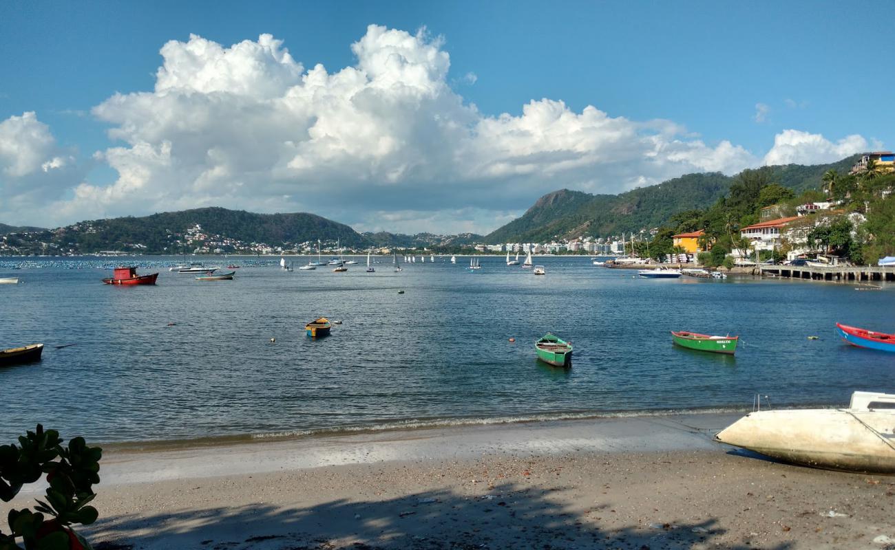 Praia do Cais'in fotoğrafı açık bej kum yüzey ile
