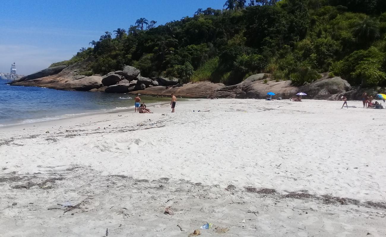 Praia de Adao'in fotoğrafı i̇nce bej kum yüzey ile
