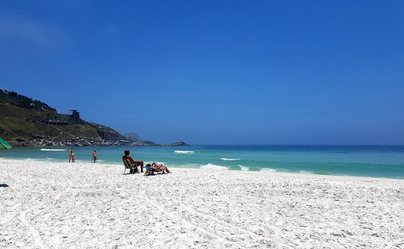 Praia Grande'in fotoğrafı beyaz ince kum yüzey ile