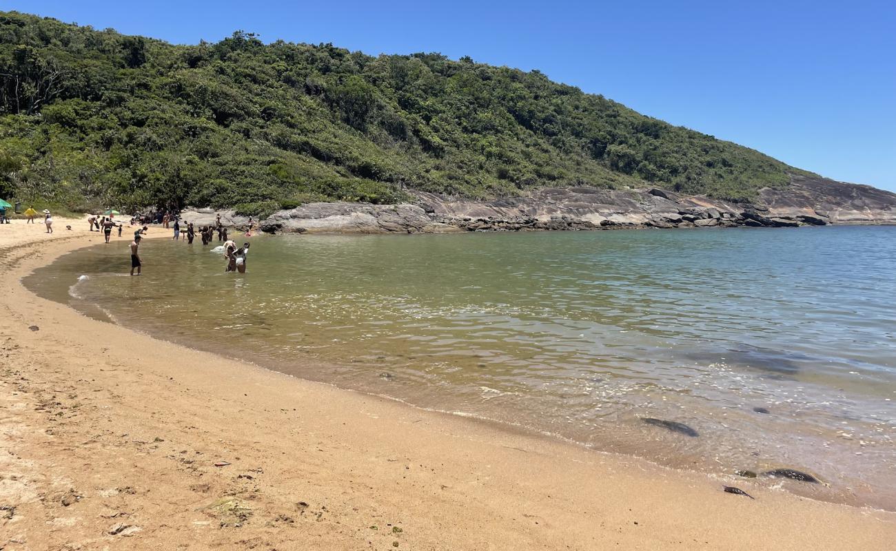 Hermit Plaj'in fotoğrafı açık bej kum yüzey ile
