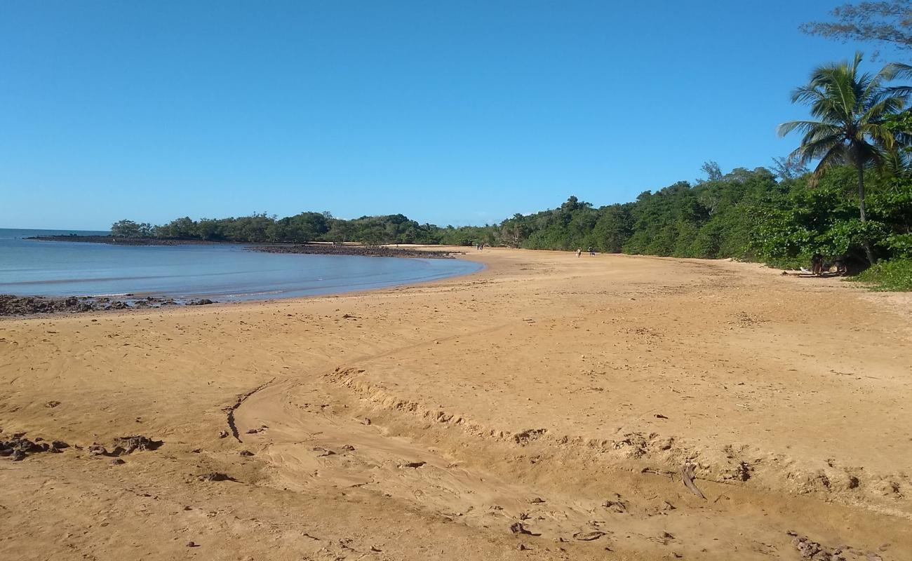 Descanso Plajı'in fotoğrafı parlak kum yüzey ile