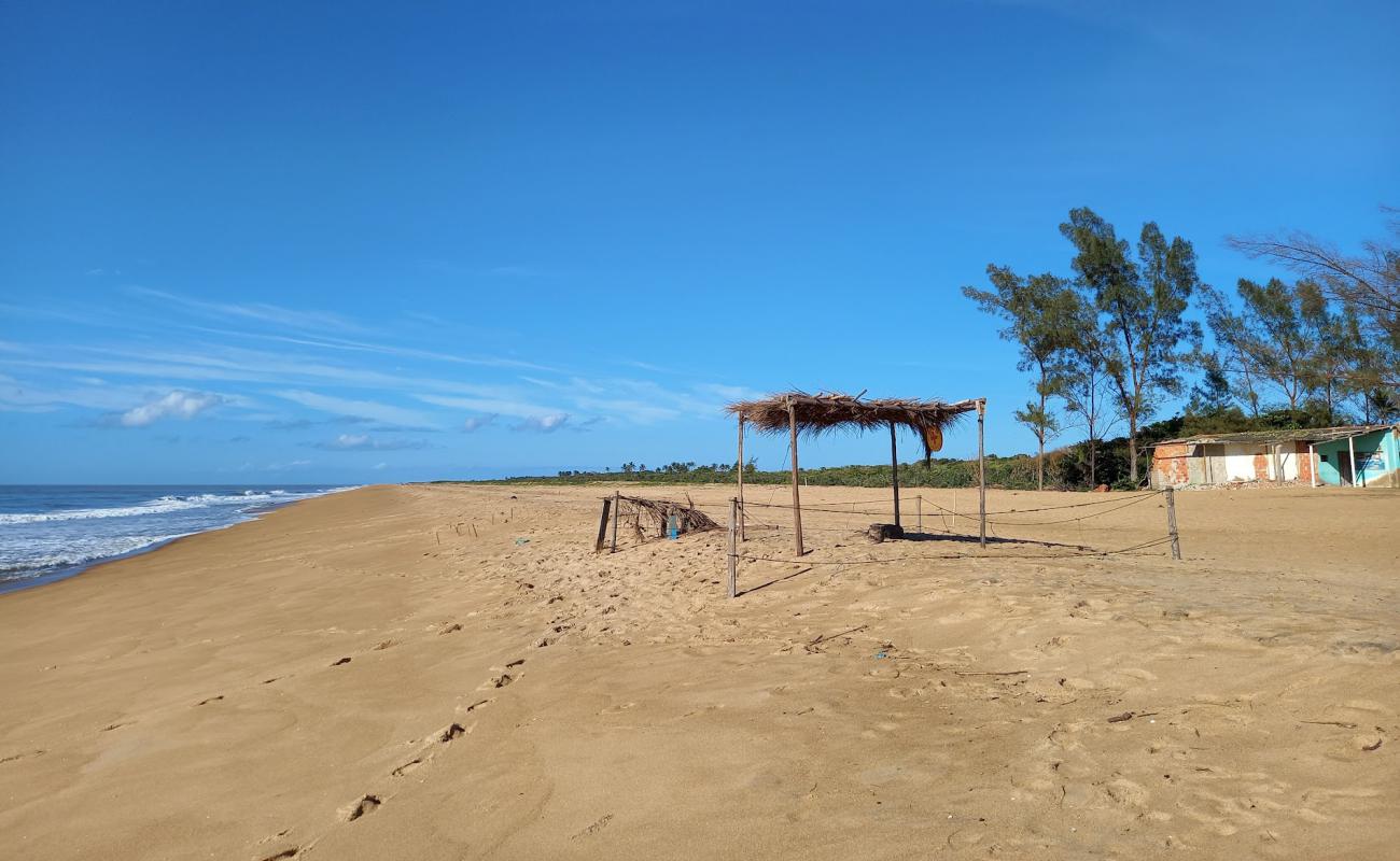 Povoacao Plajı'in fotoğrafı parlak kum yüzey ile