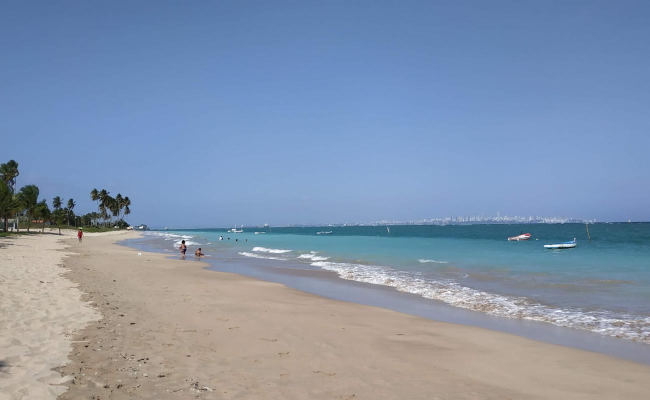 Barra do Gil Plajı'in fotoğrafı açık bej kum yüzey ile