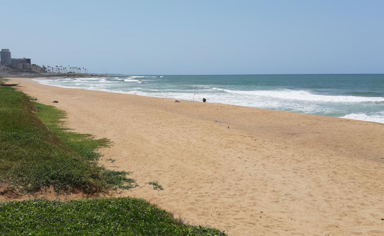 Chega Nego Beach'in fotoğrafı açık bej kum yüzey ile
