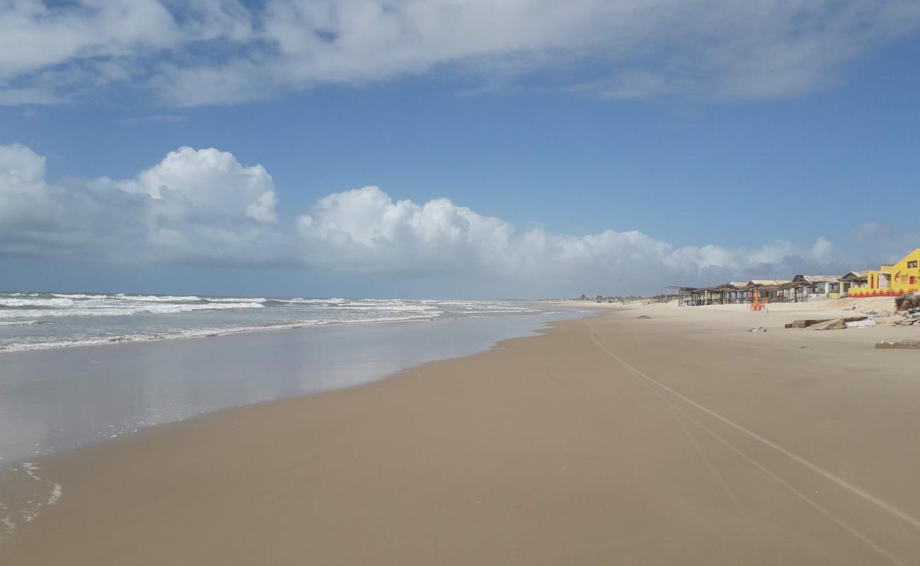 Praia do Abais'in fotoğrafı açık bej kum yüzey ile
